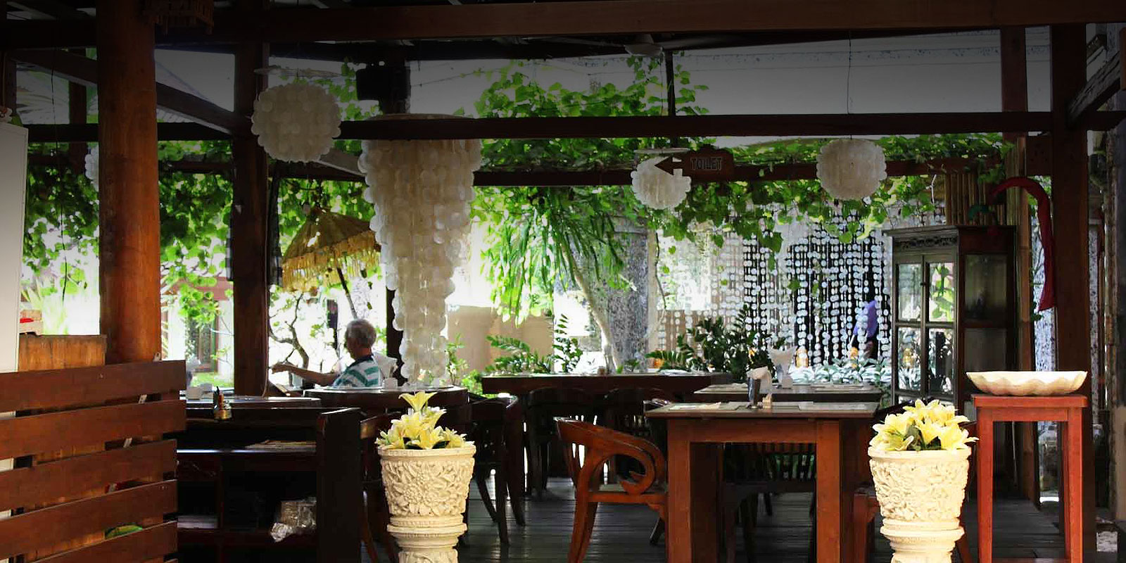 Legong Keraton Beach Hotel - Swimming Pool